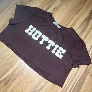 Adika hottie cropped T-shirt